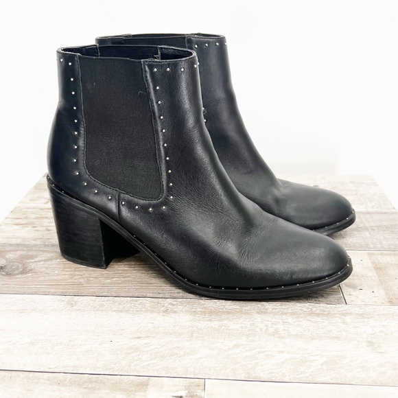 Steve Madden Shoes - Steve Madden Malorie Black Leather Ankle Boots